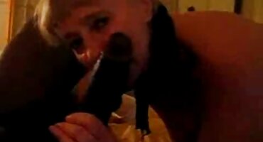 sex úp thìa Ông lây lan một người phụ nữ da đen cho vòi nước và nhìn thấy top diễn viên jav một âm hộ màu đen.